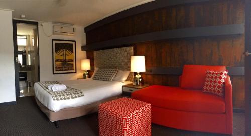 Deluxe Double or Twin Room