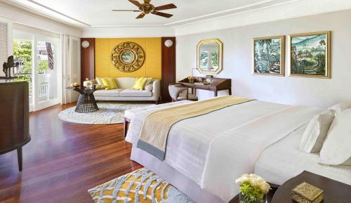 Classic King Room with Garden View and Singaraja Space Access