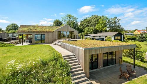 Four-Bedroom Vacation Home