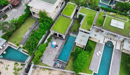 Villa Beach Front Sahadewa