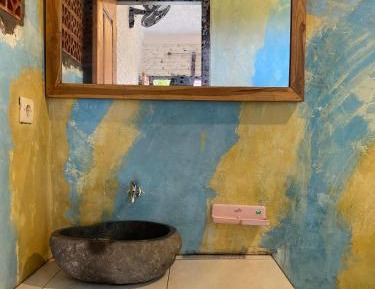 One-Bedroom Bungalow