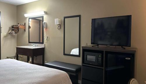 King Room- Non-Smoking