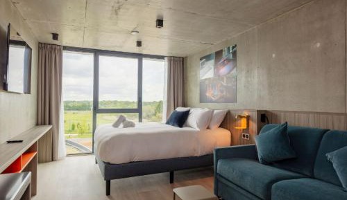 Club  Double or Twin Room 