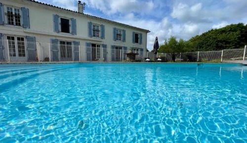 Apartment with Garden View