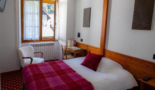 Standard Single Room with Shower