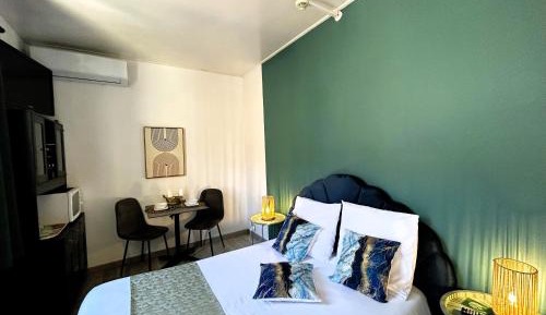 Superior Triple Room