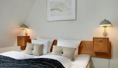 Collector's Suite