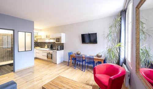 Studio Apartment
