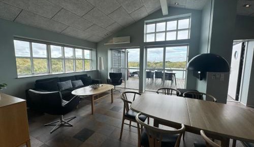 Three-Bedroom Superior Apartment