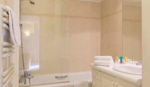 Executive One-Bedroom Apartment