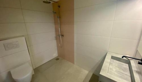Deluxe Double Room with Shower