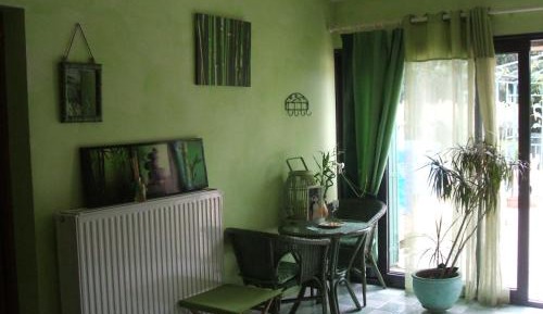 Triple Room with Garden View (2 adults 1 child)