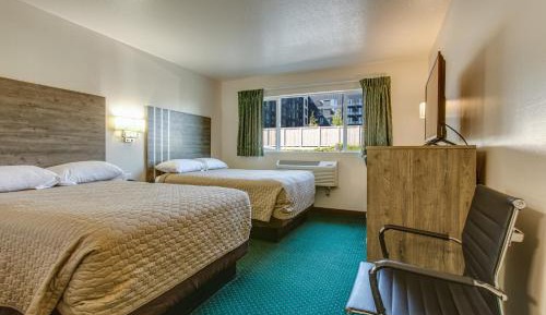 Double Room with Two Double Beds - Non-Smoking