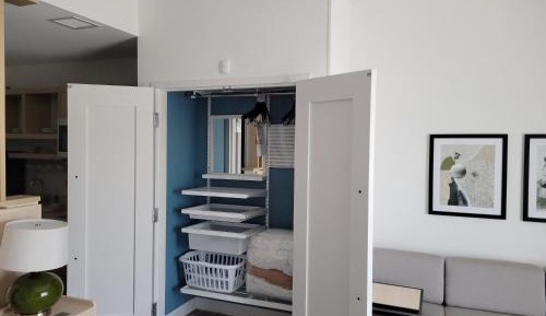 King Studio with Sofa Bed