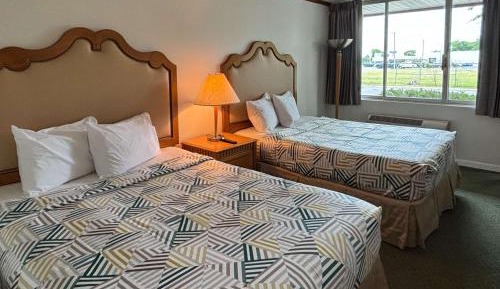 Double Room with Two Double Beds - Non-Smoking