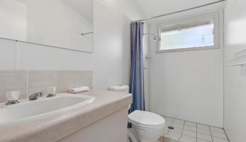 Economy One-Bedroom Cabin - Not Pet Friendly