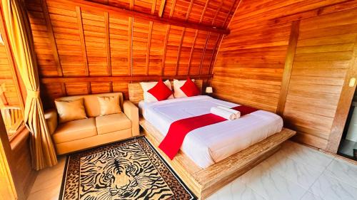 Double Room with Mountain View