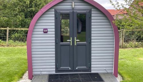 Double Room with Shared Bathroom