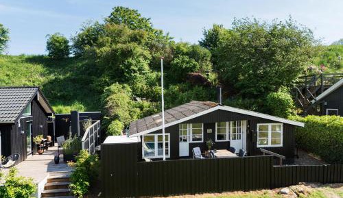 One-Bedroom Vacation Home