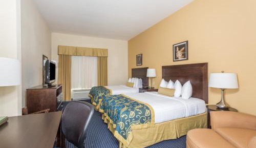 Queen Room with Two Queen Beds - Non-Smoking