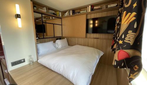 JOST SIGNATURE - Standard Room