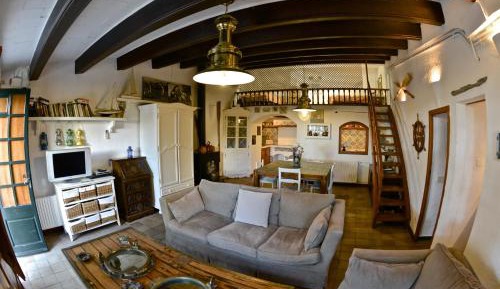 Superior bungalow with sea views from the garden