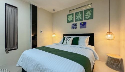 Double Room with Private Bathroom