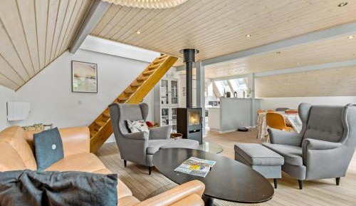 Three-Bedroom Vacation Home 