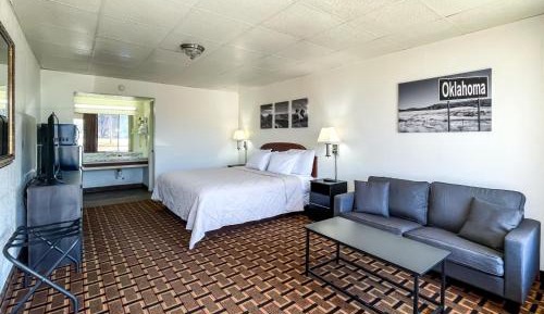 Queen Room