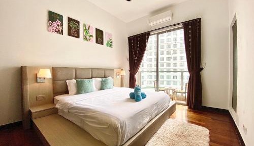 Studio Apartment with King Bed