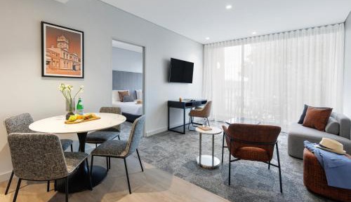 Superior One Bedroom Apartment with Balcony