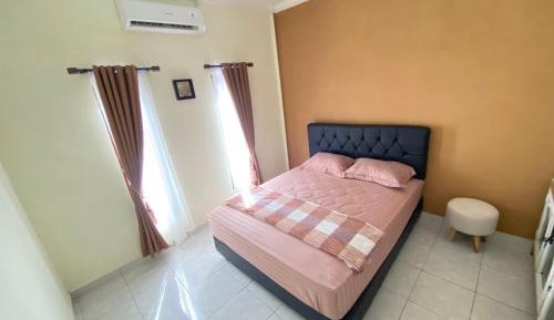 Five-Bedroom House