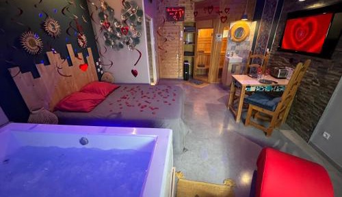 Double Room with Pool View