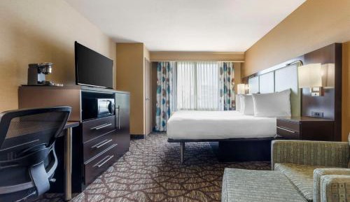 King Room with Sofa Bed - Non-Smoking
