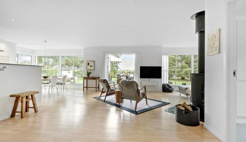 Four-Bedroom Vacation Home