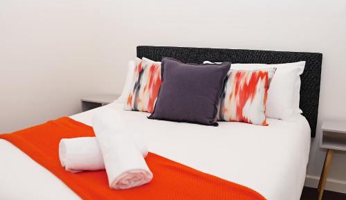 Grove St - Two-Bedroom Apartment - Ground Floor 