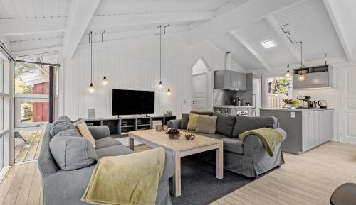 Three-Bedroom Vacation Home 