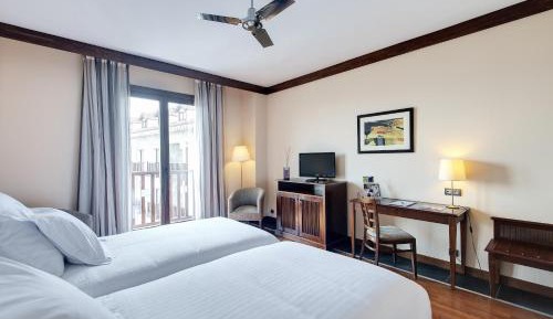 Superior Double Room with Balcony