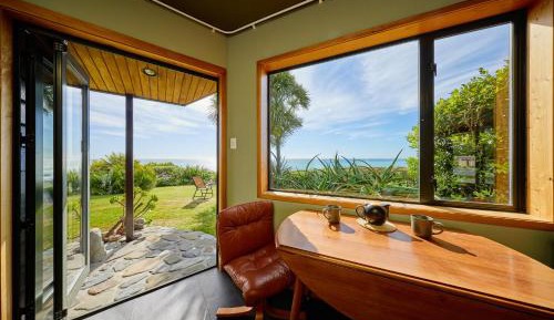 Studio Apartment with Sea View