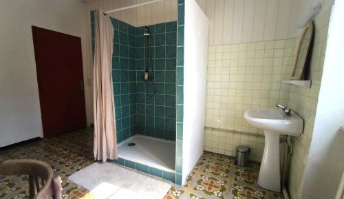 Triple Room with Private External Bathroom
