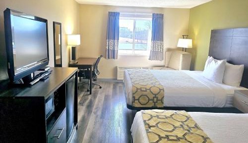 Queen Room with Two Queen Beds - Non-Smoking