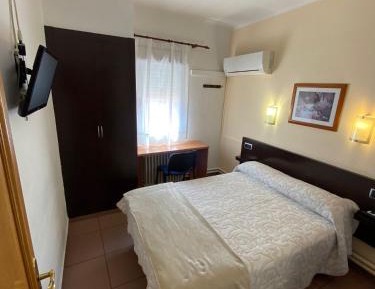 Large Single Room