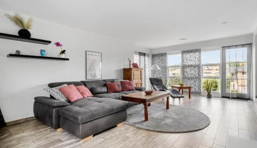 Three-Bedroom Vacation Home 
