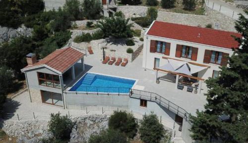 Five Bedroom