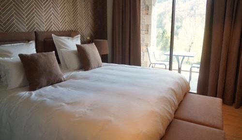 Junior Suite with Balcony