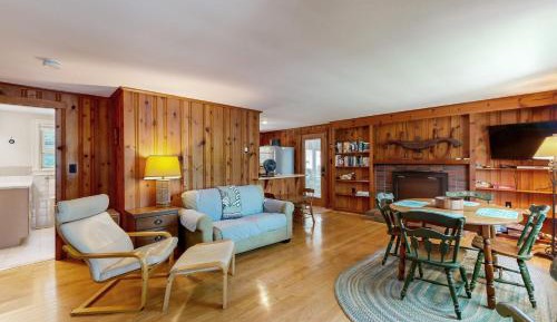 Two Bedroom Holiday Home