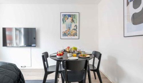 Two-Bedroom Apartment with Kitchenette