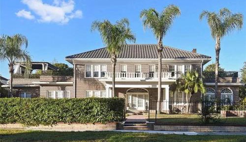 Deluxe Villa