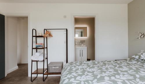 King Room with Garden View