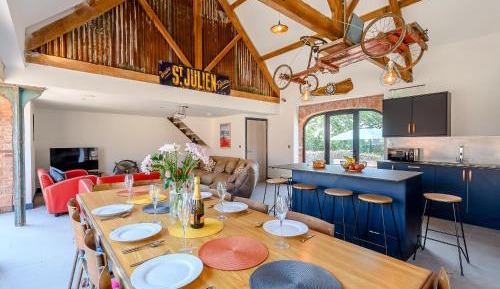 Five-Bedroom Holiday Home